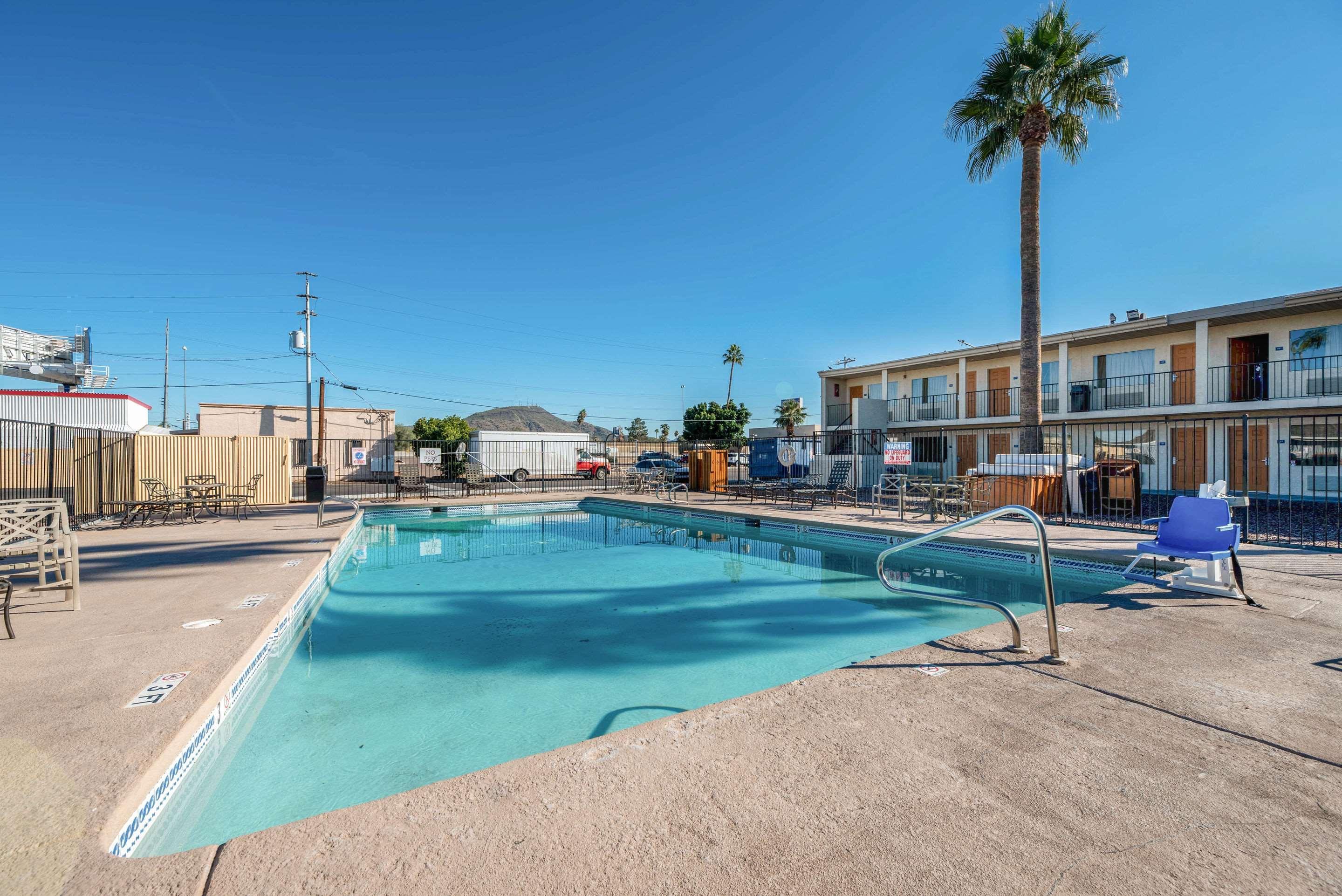 Econo Lodge Phoenix North I-17 Eksteriør billede