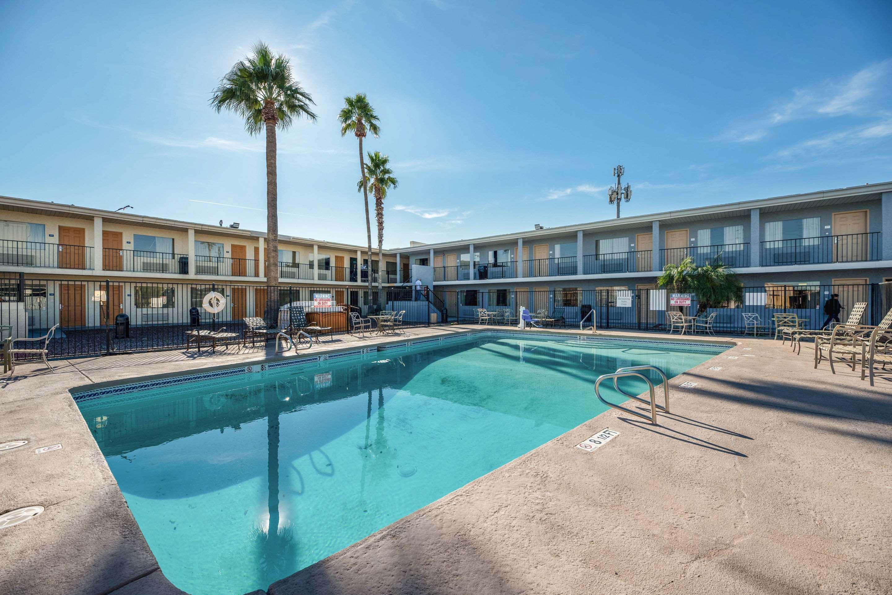 Econo Lodge Phoenix North I-17 Eksteriør billede