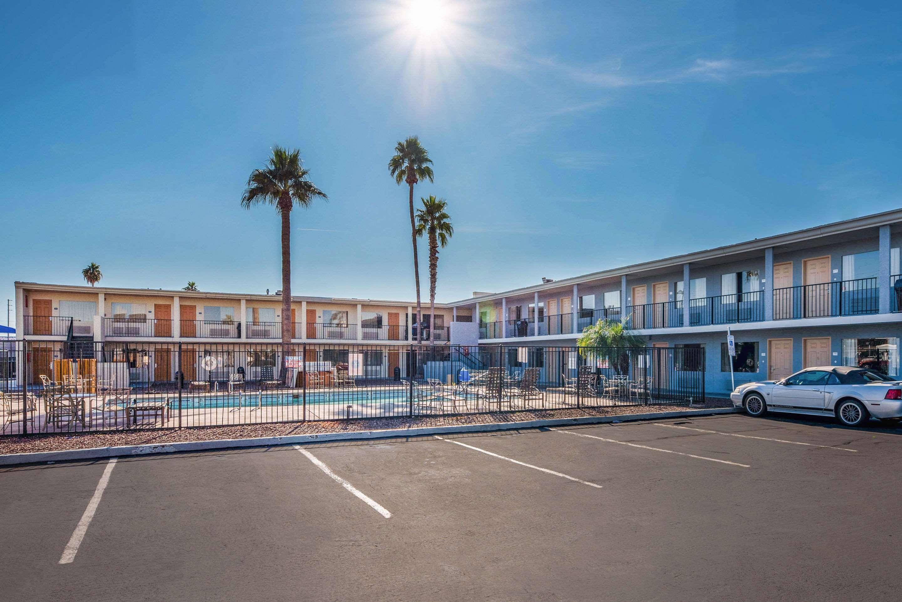 Econo Lodge Phoenix North I-17 Eksteriør billede