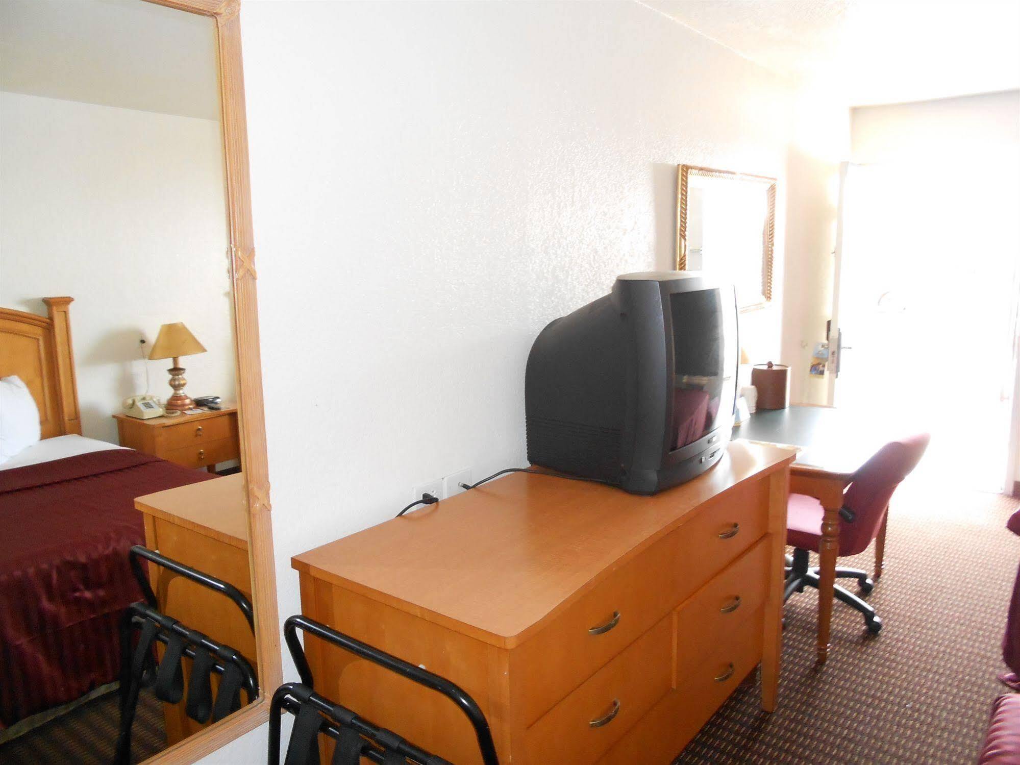 Econo Lodge Phoenix North I-17 Eksteriør billede